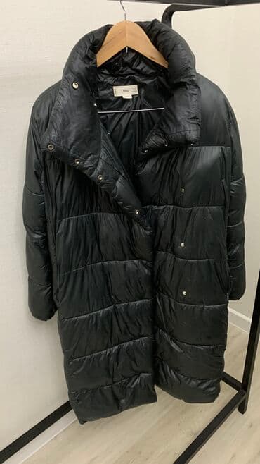 спортивное оборудование: Продаю зимнюю куртку‼️‼️‼️цвет Хаки, заказывала в Манго с Турции, мега — 3