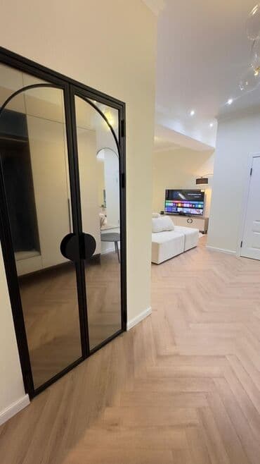 квартиры с дизайнерским ремонтом: 3 комнаты, 80 м², Элитка, 10 этаж, Дизайнерский ремонт — 2