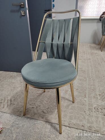 Продаю стулья 1500