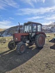трактор юмызы: Модель 82, Б/у, С пресс-подборщиком — 1