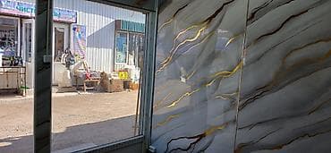 Продажа магазинов: Торговый контейнер 4,5 × 3,5 м, г. Токмок, рынок «Мол Булак». - Фасад — 4