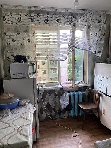 комната каджи сай: 2 комнаты, 48 м², 104 серия, 4 этаж, Старый ремонт — 5