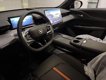 ли куан ю: Changan Uni-Z: 2026 г., 1.5 л, Робот, Бензин, Кроссовер — 5