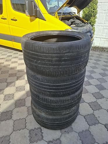 31535r22: Шины 315 / 35 / R 22, Лето, Б/у, Комплект, Внедорожные (АТ/МТ), Continental — 1