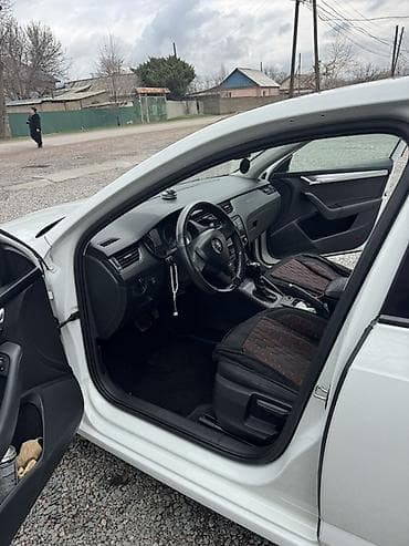 к 700а: Skoda Octavia: 2018 г., 1.6 л, Автомат, Бензин, Седан — 5