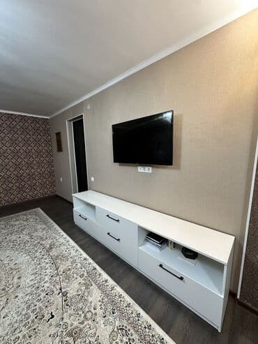 аренда учебный центр: 100000 м², 3 комнаты, Видеонаблюдение — 10