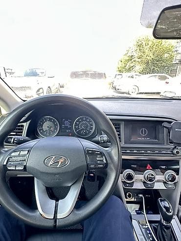 byd e5: Hyundai Elantra: 2019 г., 2 л, Автомат, Бензин, Седан — 4