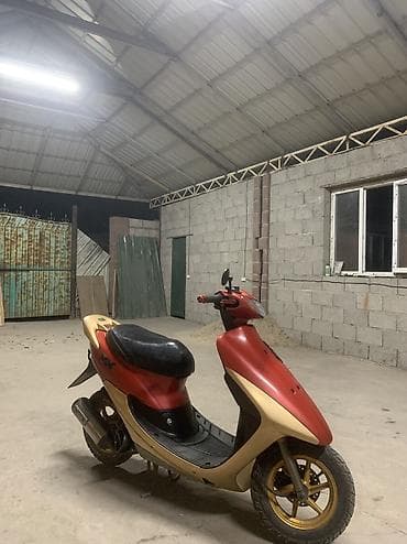 рассроска: Тип скутера Honda, 70 куб. см, Бензин, Б/у — 2