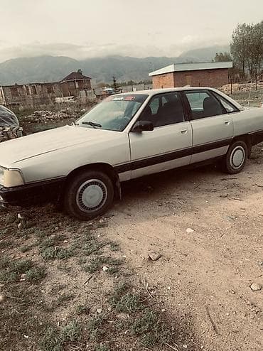 ауди а6 с4 1: Audi 100: 1989 г., 1.8 л, Кол менен иштөөчү, Бензин, Седан — 4