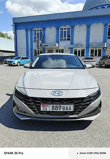 продаю витз: Hyundai Avante: 2021 г., 1.6 л, Автомат, Гибрид, Седан — 3