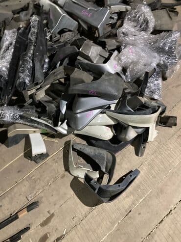 бамперный катафот передний хонда срв 1: Брызговик Honda, Б/у, Оригинал — 1