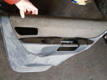 слив дождевой воды с крыши цена: Mitsubishi Pajero IO обшивка дверная, Митсубиси Паджеро Ио Задняя — 2