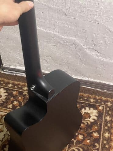 студия звукозапись: Акустическая гитара шестиструнная, форма корпуса — дредноут с вырезом — 3