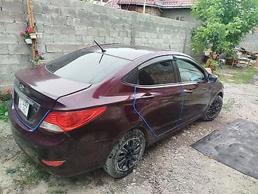 sprinter 2 2 cdi: Hyundai Solaris: 2011 г., 1.6 л, Автомат, Бензин, Седан — 4
