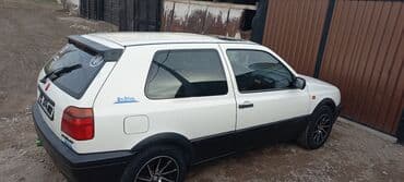 галф 2: Volkswagen Golf: 1994 г., 1.6 л, Механика, Бензин, Купе — 5