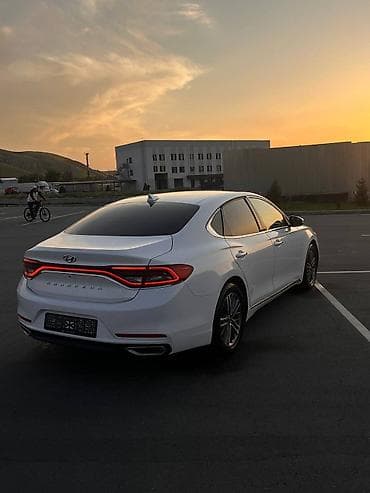 машина hyundai: Hyundai Grandeur: 2017 г., 3 л, Автомат, Газ, Седан — 9
