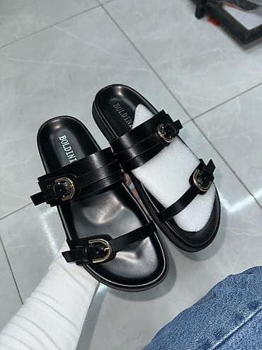 батинки женские: Женские шлёпанцы с ремешками и пряжками BOLDINI - Модель: открытые — 2