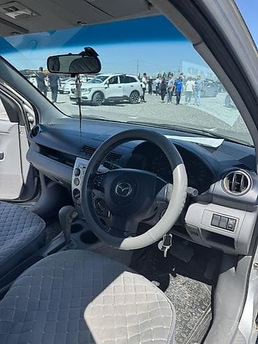 levin corolla: Mazda Demio: 2003 г., 1.3 л, Автомат, Бензин, Хэтчбэк — 4
