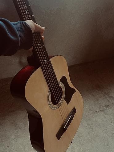 Пианино, фортепиано: Акустическая гитара JIZIILLIN - Тип: шестиструнная акустическая — 1