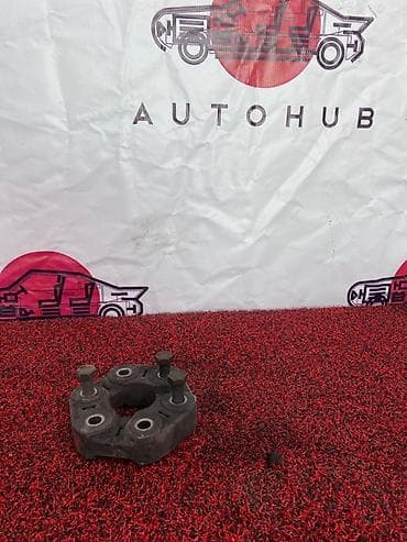 жёсткий сцепка: Эластичная муфта BMW 5-SERIES E39 2 2002 (б/у) — 1