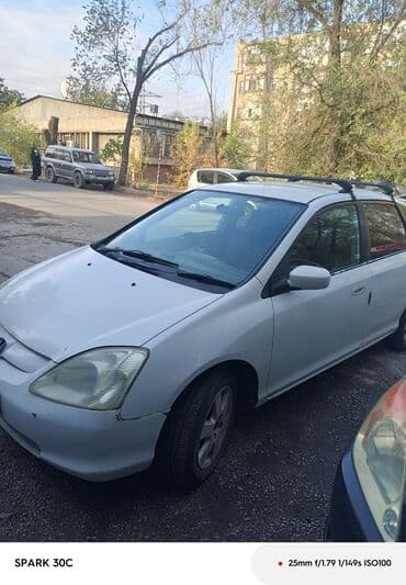 купить авто в кредит без первоначального взноса: Honda Civic: 2002 г., 1.5 л, Автомат, Бензин, Хэтчбэк — 1