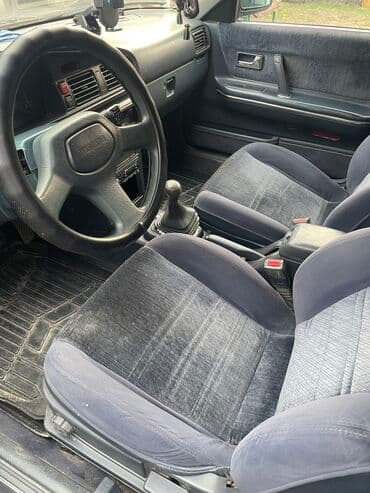 фара опель вектра б: Mazda 626: 1989 г., 2.2 л, Механика, Бензин, Хэтчбэк — 3