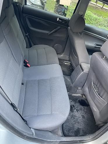 Продажа авто: Volkswagen Passat Variant: 2005 г., 1.9 л, Механика, Дизель, Универсал — 7