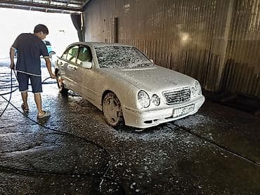 экран е34: Mercedes-Benz E-Class: 1999 г., 3.2 л, Механика, Бензин, Седан — 4