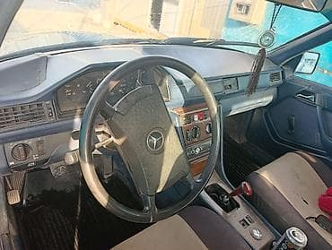 динамики мерс 210: Mercedes-Benz W124: 1988 г., 2 л, Механика, Дизель, Седан — 5