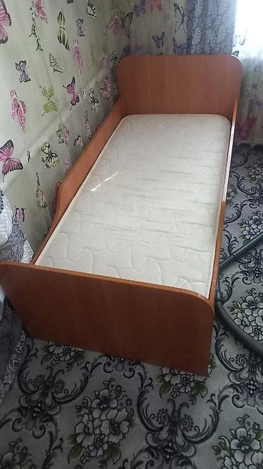 односпальный кровать: Односпальная детская кровать с бортиками + матрас - Каркас из ЛДСП в — 1