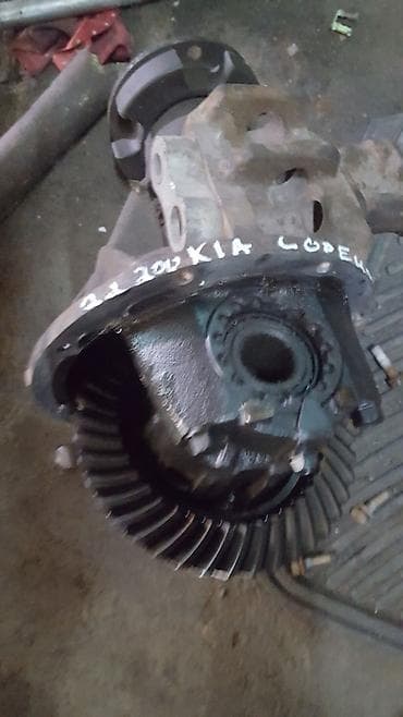 sarento: Kia Sorento 2005 год редуктор задний — 1
