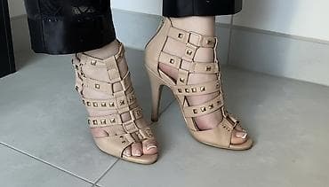 топ кира пластинина: Босоножки, 36, Б/у, цвет - Бежевый, Самовывоз, Платная доставка — 1