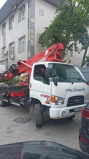 full construction: Стрела 28 м, 250 т — 3