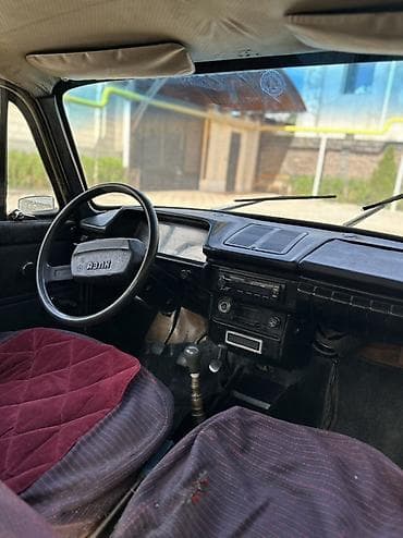 Москвич 412: 1973 г., 1.5 л, Кол менен иштөөчү, Бензин, Седан — 6