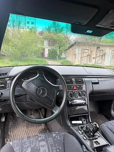ex5 weltmeister: Mercedes-Benz E-Class: 1998 г., 2.3 л, Механика, Бензин, Седан — 4