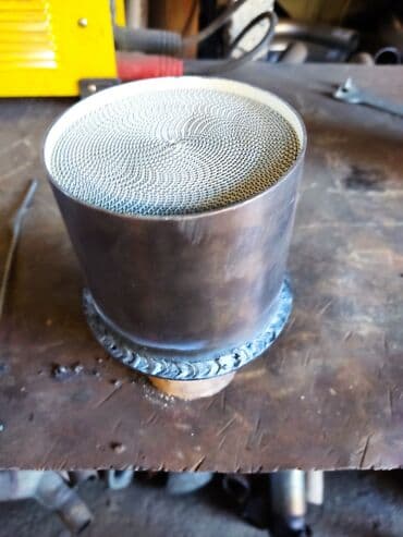 ремонт глушитель: Ремонт деталей автомобиля, Регулировка, адаптация систем автомобиля, Проверка степени износа деталей автомобиля — 1