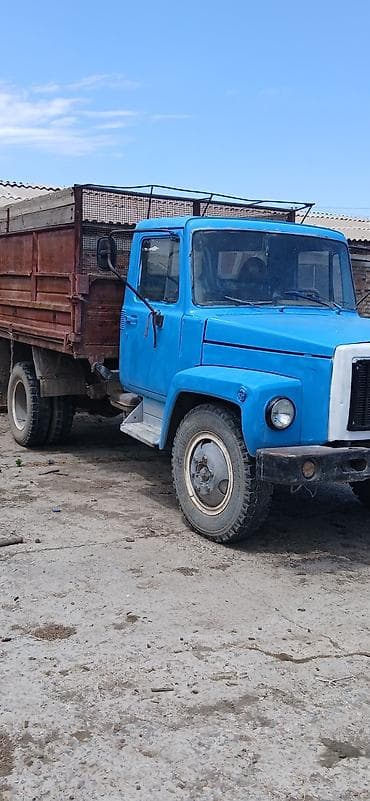 на газ 21: ГАЗ : 1993 г., 4.2 л, Ручные, Бензин — 2