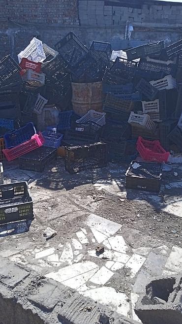 гафрированная бумага: Пластиковый Ящик — 1