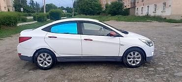 лабавой соната: Hyundai Accent: 2016 г., 1.6 л, Автомат, Бензин, Седан — 3