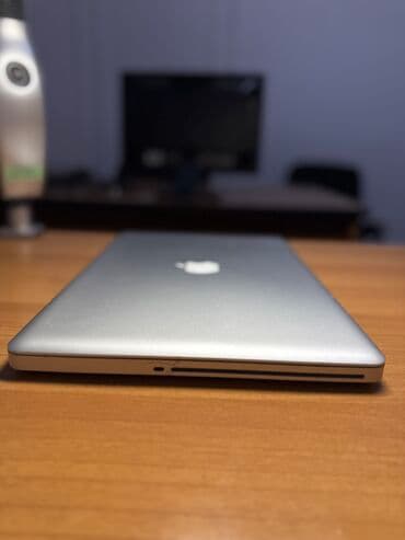 Ноутбуки: Ноутбук, Apple, 8 ГБ ОЗУ, Intel Core i7, 15 ", Б/у, Для несложных задач, память HDD — 4