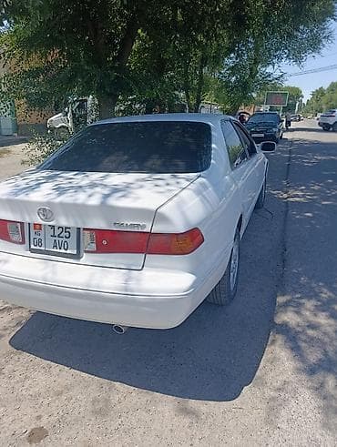 sprinter 315: Toyota Camry: 2000 г., 2.2 л, Автомат, Газ, Седан — 2