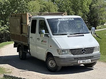 эвакуатор спринтер: Грузовик, Mercedes-Benz, Дубль, 3 т, Б/у — 2