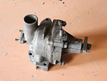 ступица нива: Помпа ВАЗ (LADA) 1999 г., Б/у, Оригинал, Германия — 1