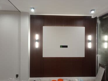 1 комнатный дом: Тв зона бамбуковый панель# 3д панели рейки#молдинг#потолочные — 7