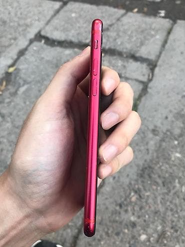 iphone zr: IPhone SE 2020, Б/у, 64 ГБ, Красный, Чехол, 17 % — 4