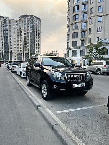 Toyota Land Cruiser Prado: 2011 г., 4 л, Автомат, Бензин, Внедорожник