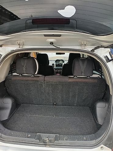 2 4 д: Toyota Ist: 2002 г. — 1