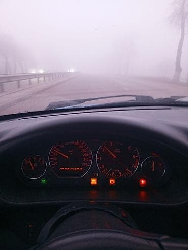 кузов е36: BMW 3 series: 1994 г., 2.5 л, Механика, Бензин, Седан — 10