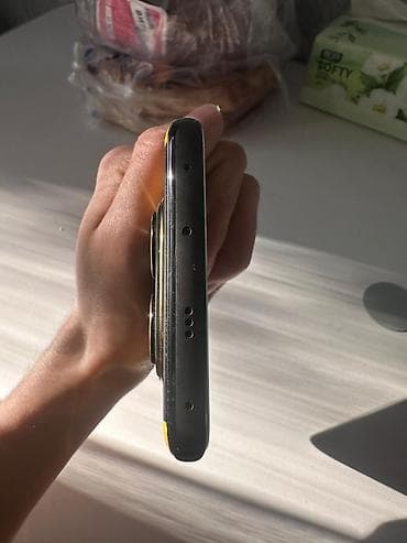 poco f3 5g: Poco X7, Б/у, цвет - Черный, 2 SIM — 4
