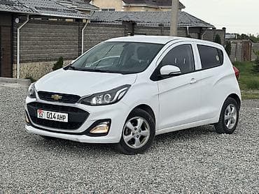 Chevrolet Spark: 2021 г., 1 л, Вариатор, Бензин, Хэтчбэк